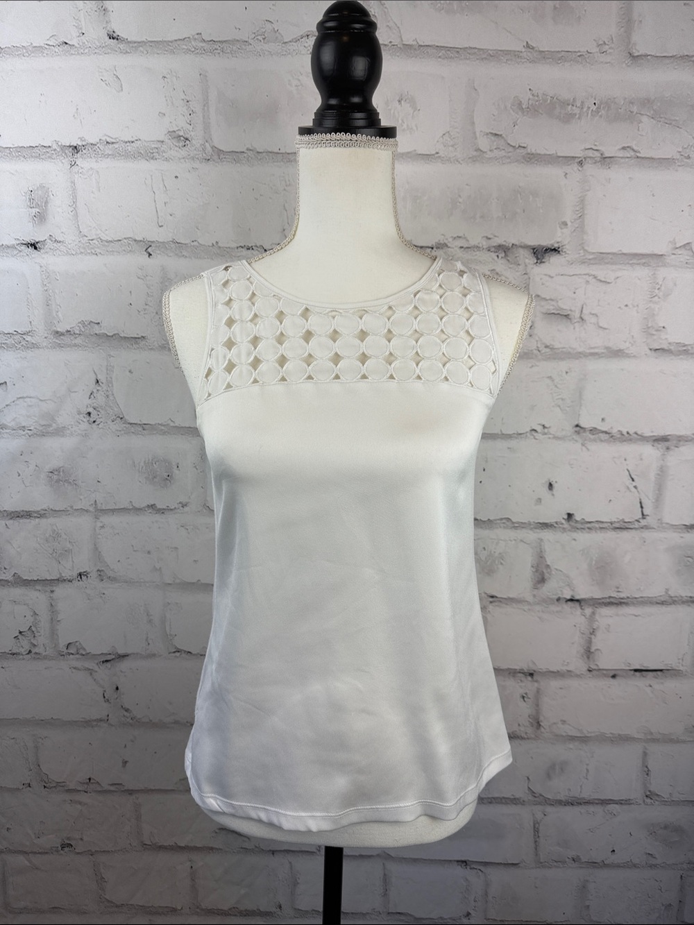 Anne Taylor White Tank Top